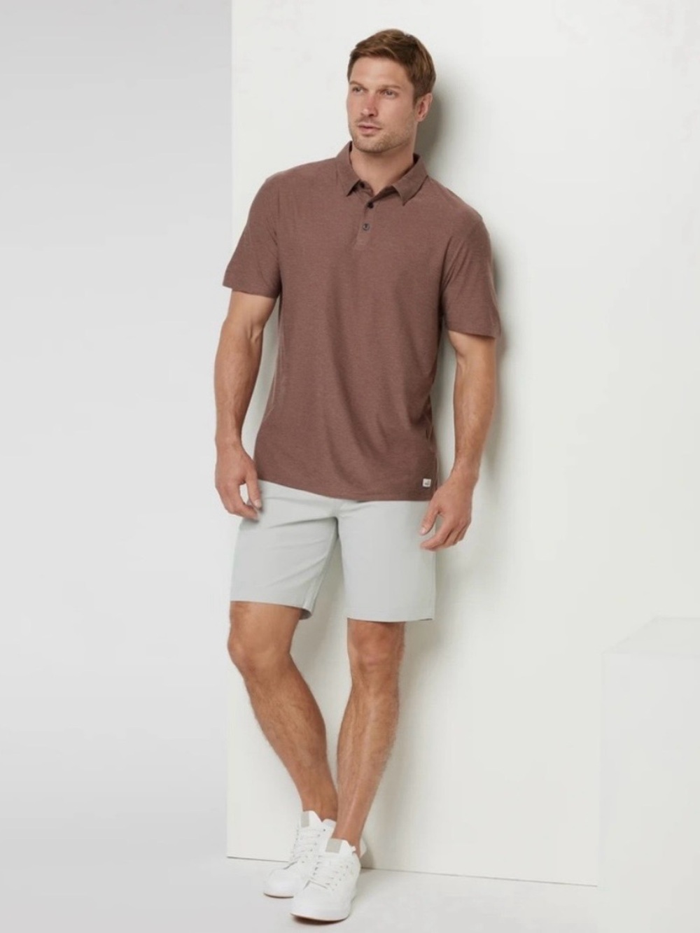Mens Vuori 8” Meta Shorts Size 33 Athleisure